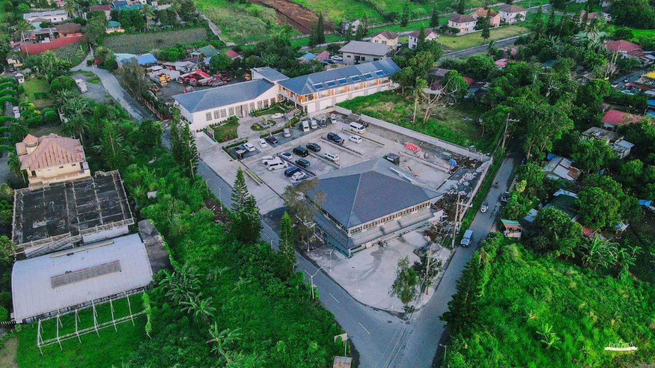 Casa La Silvinas Hotel & Event Resort Tagaytay City Bagian luar foto